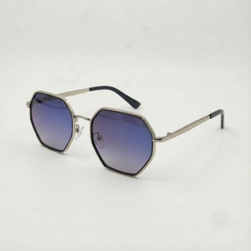 نظارة شمسية كارتير لون اسود مطفي