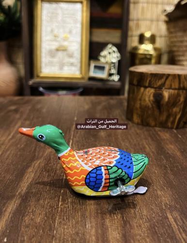 لعبة الوزّة تعمل بالتكويك، مصنوعة من الصاج، مخزنة...