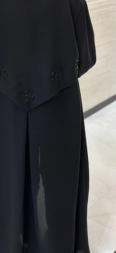 عباية بقصة جاكيت