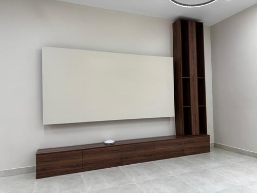 خلفية شاشه بأستخدام بديل الشيبورد مع مكتبه معلقه