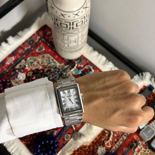 ساعه شبيهه كارتير تانك ابيض