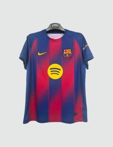 تي شيرت برشلونة الأساسي جامبو فئة الجماهير 2026/25