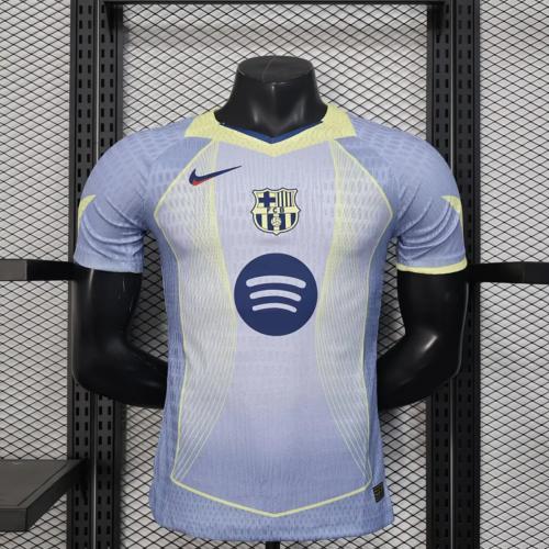 تي شيرت برشلونة إصدار خاص فئة اللاعبين 2026/25