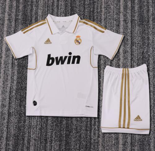 طقم ريال مدريد الأبيض شبابي - أطفال 2012