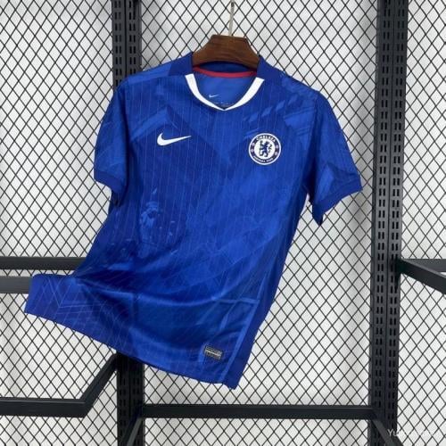 تي شيرت تشلسي الأساسي جامبو فئة الجماهير 2026/25