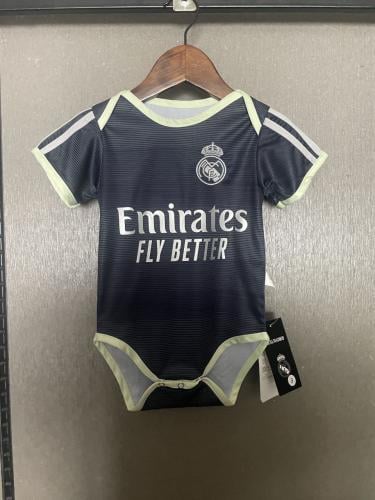 طقم ريال مدريد مواليد 2026/25