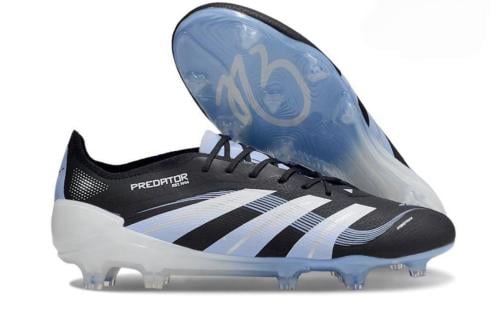 حذاء Adidas