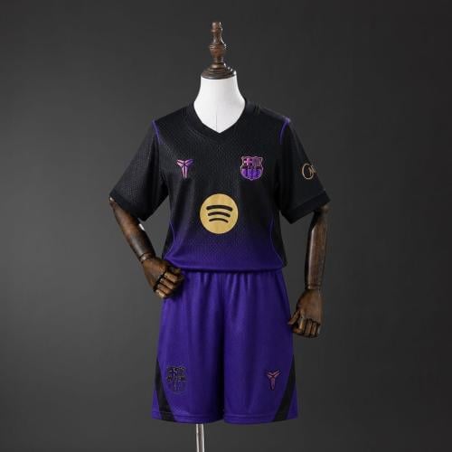 طقم برشلونة الأسود ( شبابي - أطفال ) 2027
