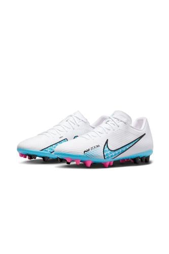 حذاء كوره قدم ولادي Nike
