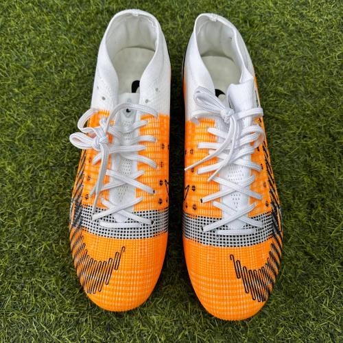 حذاء كورة Nike