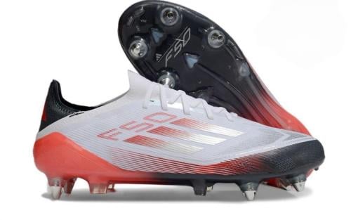 حذاء Adidas F50