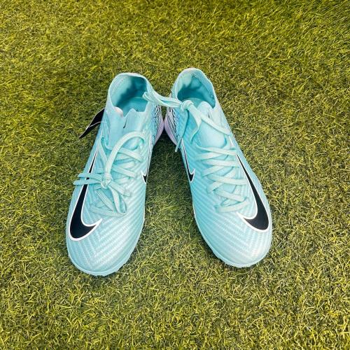 حذاء كوره قدم ولادي Nike