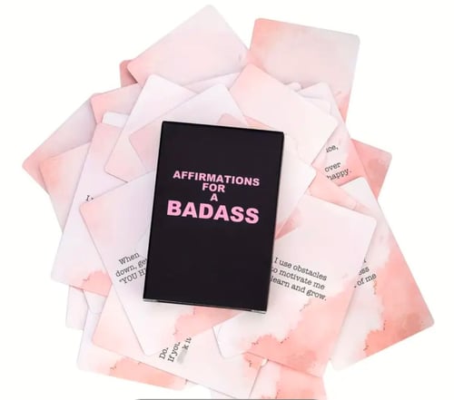 بطاقات التأكيد اليومية – لمسة تحفيزية للسيدات