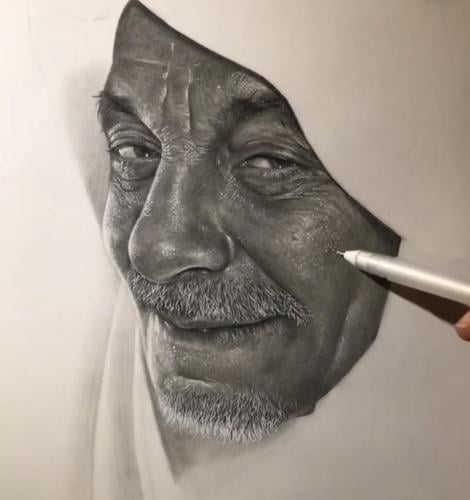 دورة رسم البورتريه بالرصاص للمحترفين