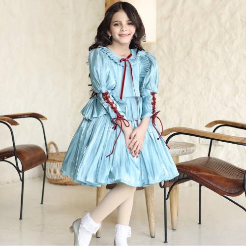 A single-piece dress only