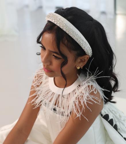 White hairband