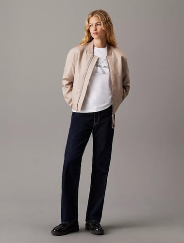 تيشيرت كالفن كلاين - Calvin Klein shirt