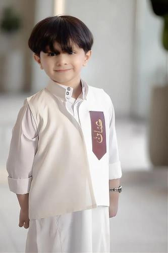 سديري اطفال العيد – تصميم عصري بتطريز ذهبي فاخر