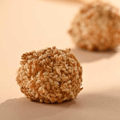 ضيافة معمول السمسم