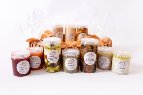 سلة الاجبان والمربيات الفاخرة