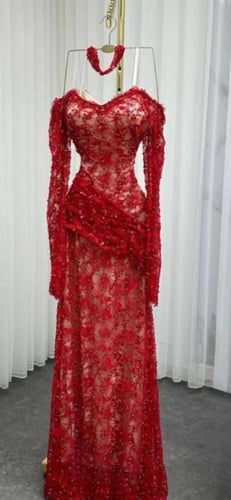 فستان سهره احمر دانتيل