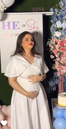 فستان خديجة حمل انيق