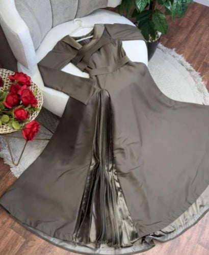 فستان زيتي حرير