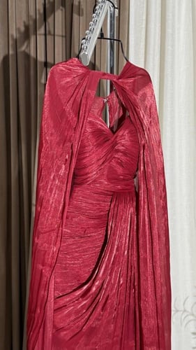 فستان سهره عنابي