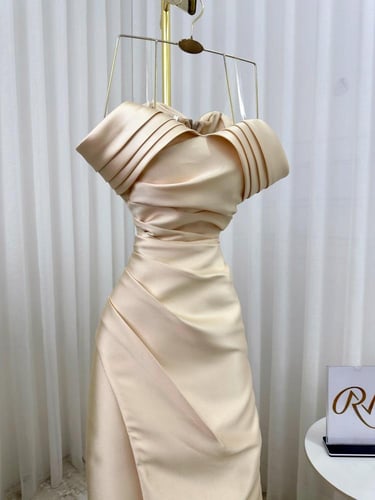 فستان سهره سكري