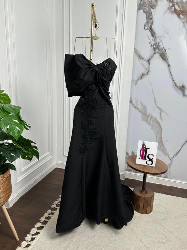 فستان سهره فخم. اسود