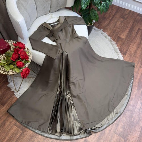 فستان زيتي حرير