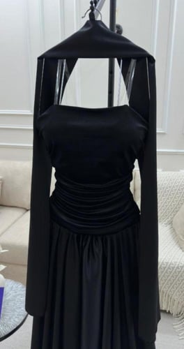 فستان سهره اسود ناعم