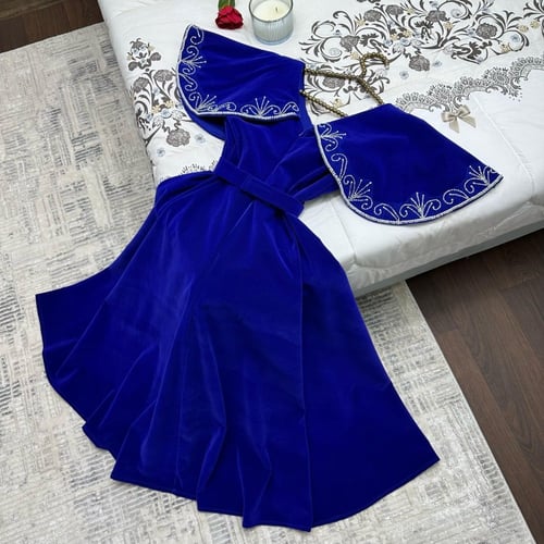 فستان خديجة حمل انيق