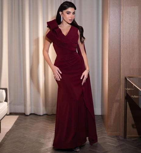 فستان بسمه احمر فخم