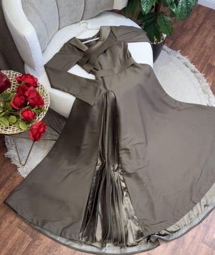 فستان زيتي حرير