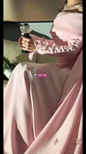 فستان ملاك وردي ناعم