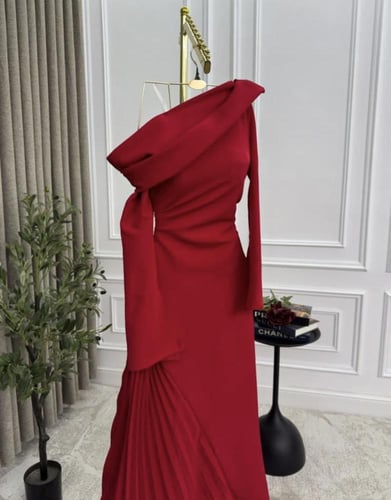 فستان سهره احمر ناعم