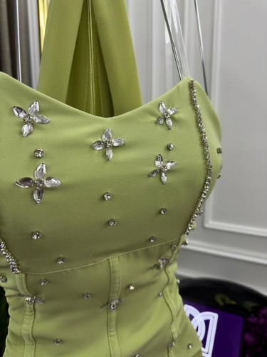 فستان سهره فخم تفاحي