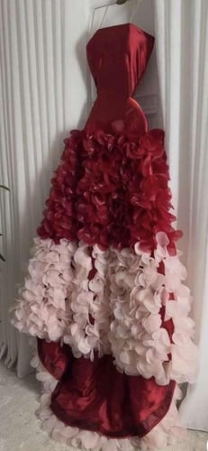 فستان سهره وردي واحمر