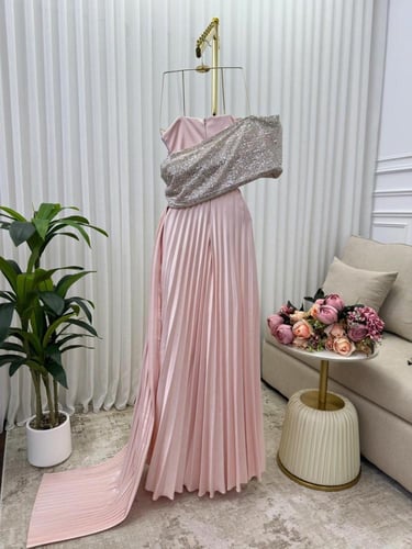 فستان حمل ناعم