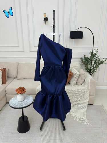 فستان ناعم كحلي