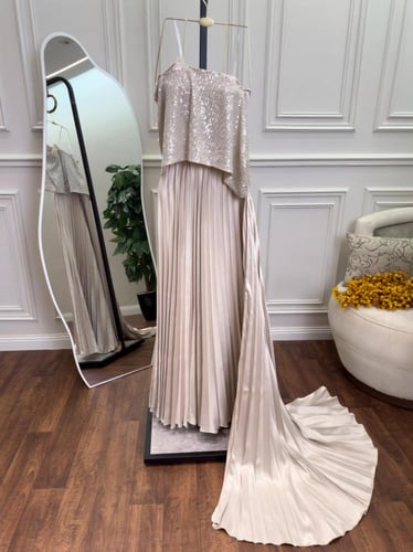 فستان حمل ناعم