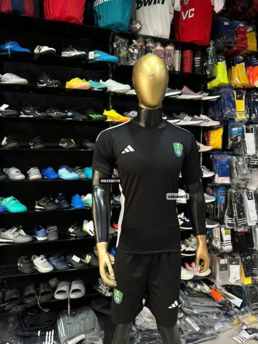 طقم تمرين الاهلي الجديد 2025 اديداس