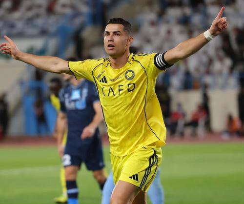 طقم النصر الأساسي الأصفر 2026 – إصدار النجوم