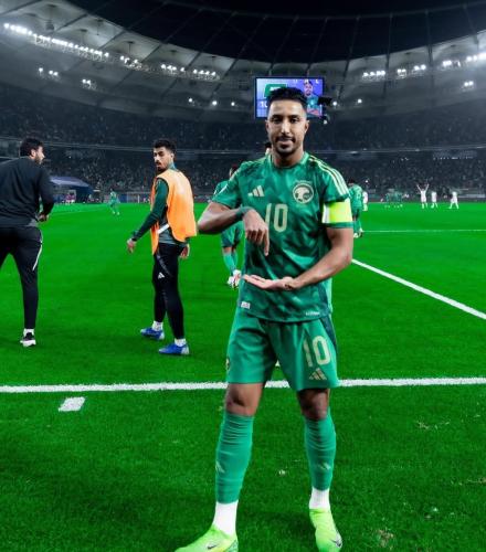 طقم المنتخب السعودي الجديد 2025