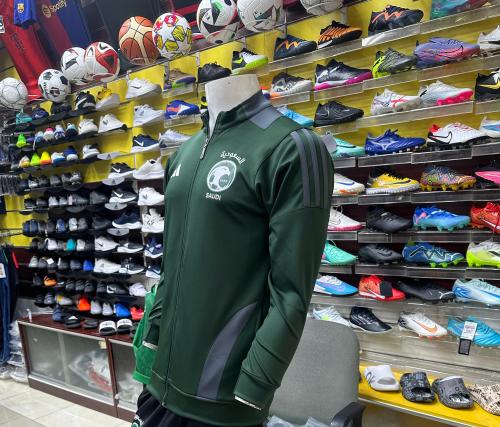 جاكيت المنتخب الجديد الاخضر 2025