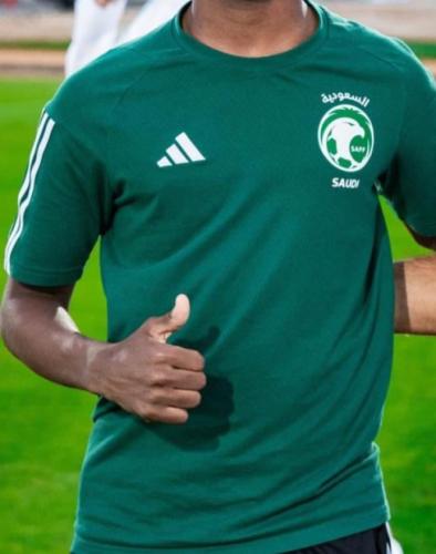 تيشيرت تمرين المنتخب الجديد 2025