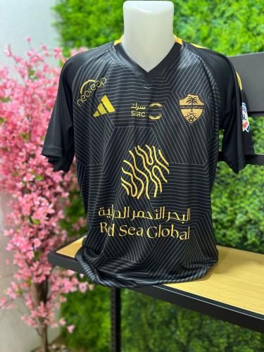 تيشيرت الاهلي التراثي 2025 الاسود