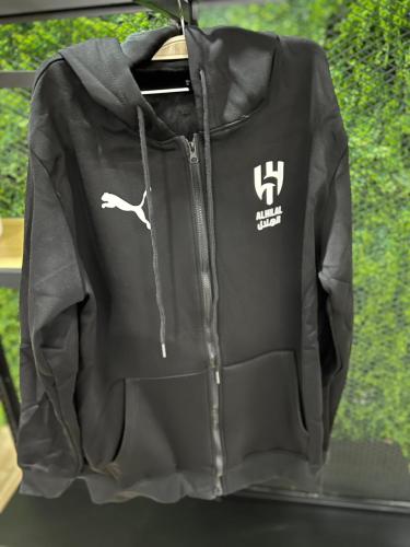 جاكت اسود بشعار الزعيم الجديد 2025