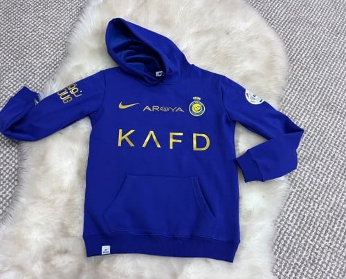 بلوفر ات شتويه بشعار النصر